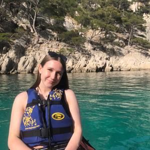 Meet your Posher, Juliette